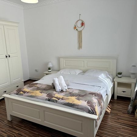 Flh - Mira Apartments Сибиу Экстерьер фото