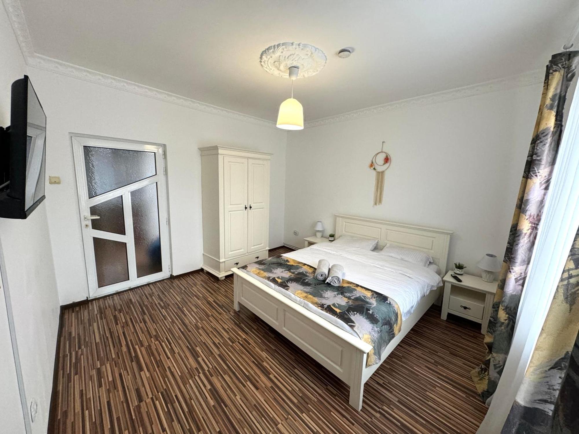 Flh - Mira Apartments Сибиу Экстерьер фото